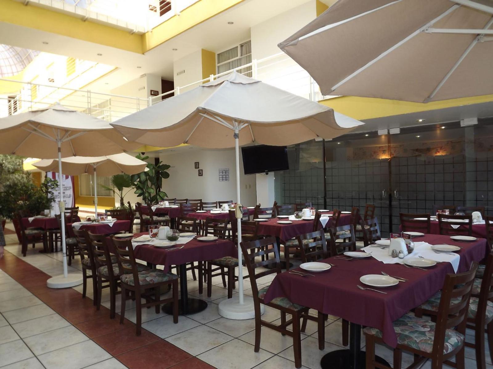 טולנסינגו Hotel Mediterraneo Sa De Cv מראה חיצוני תמונה
