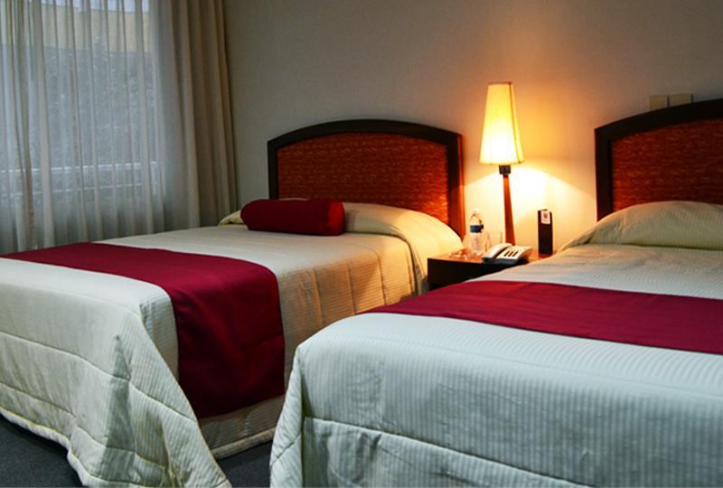 טולנסינגו Hotel Mediterraneo Sa De Cv מראה חיצוני תמונה